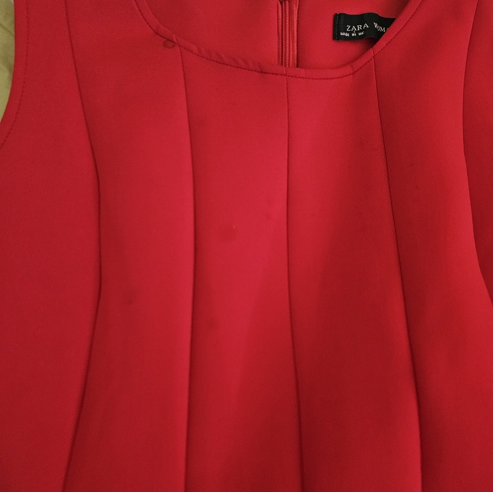 Dress - Picture 5 of 10